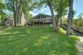 Lakefront Home w/ Fishing Dock & Fire Table!