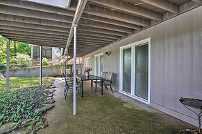 Lakefront Home w/ Fishing Dock & Fire Table!