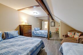 Lakefront Gem: Hot Tub & Game Room in Hancock