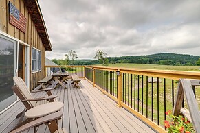 Lakefront Gem: Hot Tub & Game Room in Hancock