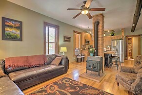 Historic Manitou Springs Victorian: Walk Downtown!