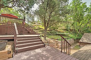 Historic Manitou Springs Victorian: Walk Downtown!