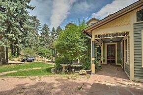 Historic Manitou Springs Victorian: Walk Downtown!
