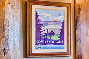 Dog-friendly Cabin in the Heart of Grand Lake!