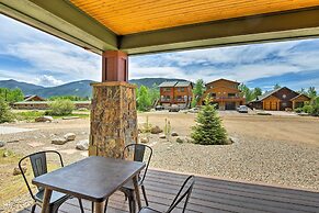 Dog-friendly Cabin in the Heart of Grand Lake!