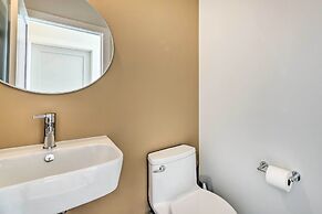 Contemporary Cincinnati Condo - Pets Allowed!