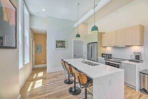 Contemporary Cincinnati Condo - Pets Allowed!