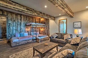 Luxury Ski-in/out Getaway w/ Hot Tub & Views!