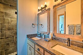 Luxury Ski-in/out Getaway w/ Hot Tub & Views!
