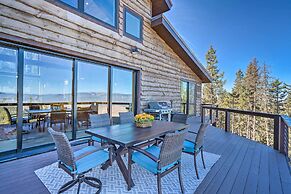 Luxury Ski-in/out Getaway w/ Hot Tub & Views!
