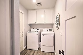 Palm Desert Escape w/ Patio, Grill & Fire Pit