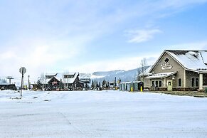 Free Ski Shuttle: Mtn Escape in Breckenridge!