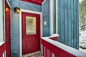 Free Ski Shuttle: Mtn Escape in Breckenridge!