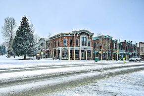 Free Ski Shuttle: Mtn Escape in Breckenridge!