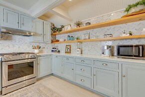 Luxe Fairhope Home w/ Covered Patio: Walk to Bay