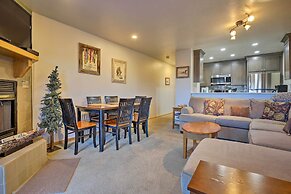 Walk to Main Street: Frisco Townhome w/ Decks