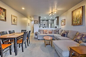 Walk to Main Street: Frisco Townhome w/ Decks