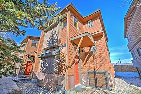 Walk to Main Street: Frisco Townhome w/ Decks