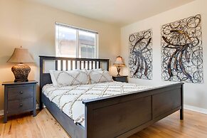 3 Mi to Denver Zoo: Cherry Creek Duplex!