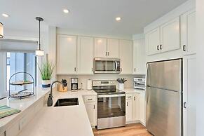 Traverse City Townhome: Walk to Beach!