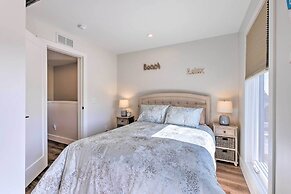 Traverse City Townhome: Walk to Beach!