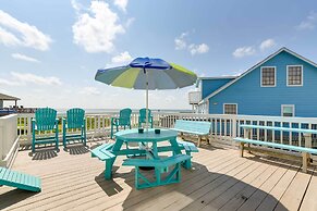 Surfside Beach Home w/ Deck, Views & Beach Access!