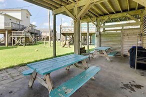 Surfside Beach Home w/ Deck, Views & Beach Access!
