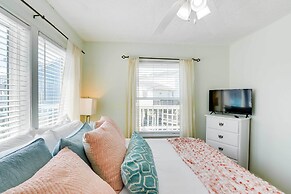 Surfside Beach Home w/ Deck, Views & Beach Access!