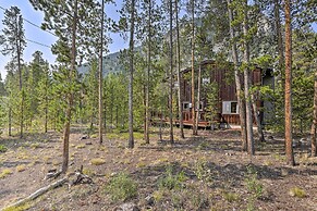 Walk to Town: Updated Frisco Cabin w/ 2 Decks!