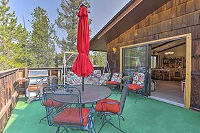 Walk to Town: Updated Frisco Cabin w/ 2 Decks!