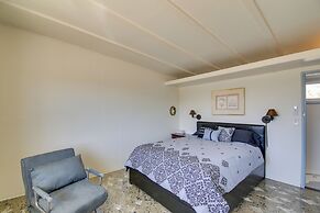 Patio & Views: Eccentric Desert Hot Springs Home