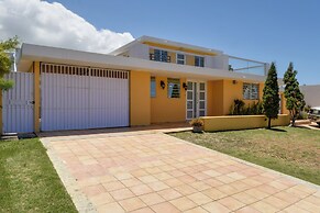 Private Heated Pool: Walk to Isla Verde Beach