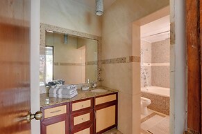 Private Heated Pool: Walk to Isla Verde Beach