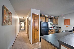 Angel Fire Condo w/ Balcony: Walk to Ski Lift