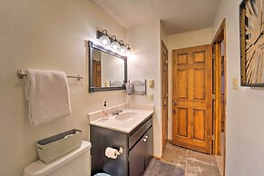 Angel Fire Condo w/ Balcony: Walk to Ski Lift