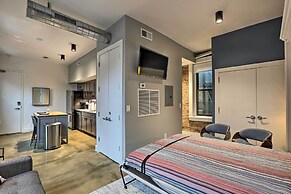 Sleek Studio Near Dtwn Dining & Entertainment