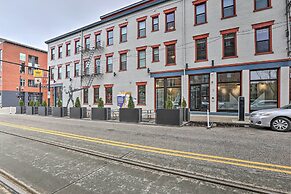 Sleek Studio Near Dtwn Dining & Entertainment