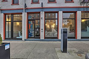 Sleek Studio Near Dtwn Dining & Entertainment