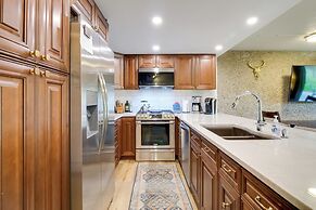 Beautiful Breck Townhome w/ Pool: 1 Mi to Main St!