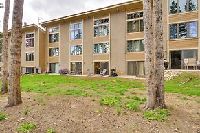 Beautiful Breck Townhome w/ Pool: 1 Mi to Main St!