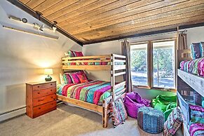 Beautiful Breck Townhome w/ Pool: 1 Mi to Main St!