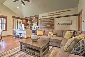 Walk to Main St & Marina: Grand Lake Cabin!