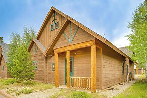 Walk to Main St & Marina: Grand Lake Cabin!