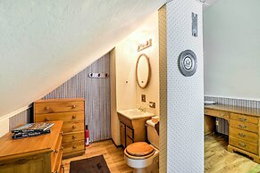 Rustic Riverfront Truckee Cabin w/ Gas Grill!