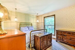 Rustic Riverfront Truckee Cabin w/ Gas Grill!