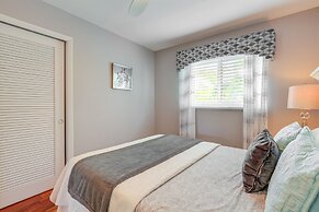 Cozy Singer Island Condo: Walk to Beach & Marina!