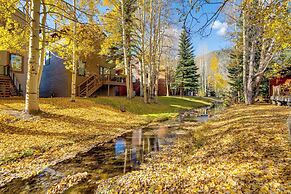 < 1 Mi to Dtwn: Creekside Frisco Home w/ Fire Pit