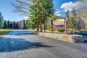 < 1 Mi to Dtwn: Creekside Frisco Home w/ Fire Pit