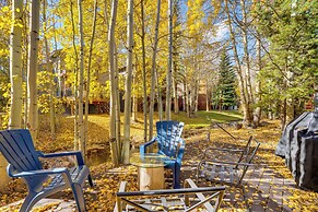 < 1 Mi to Dtwn: Creekside Frisco Home w/ Fire Pit