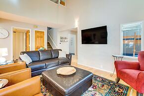 < 1 Mi to Dtwn: Creekside Frisco Home w/ Fire Pit